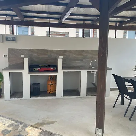 In Mit Grill Und Terrasse By Interhome Apartman Fazana